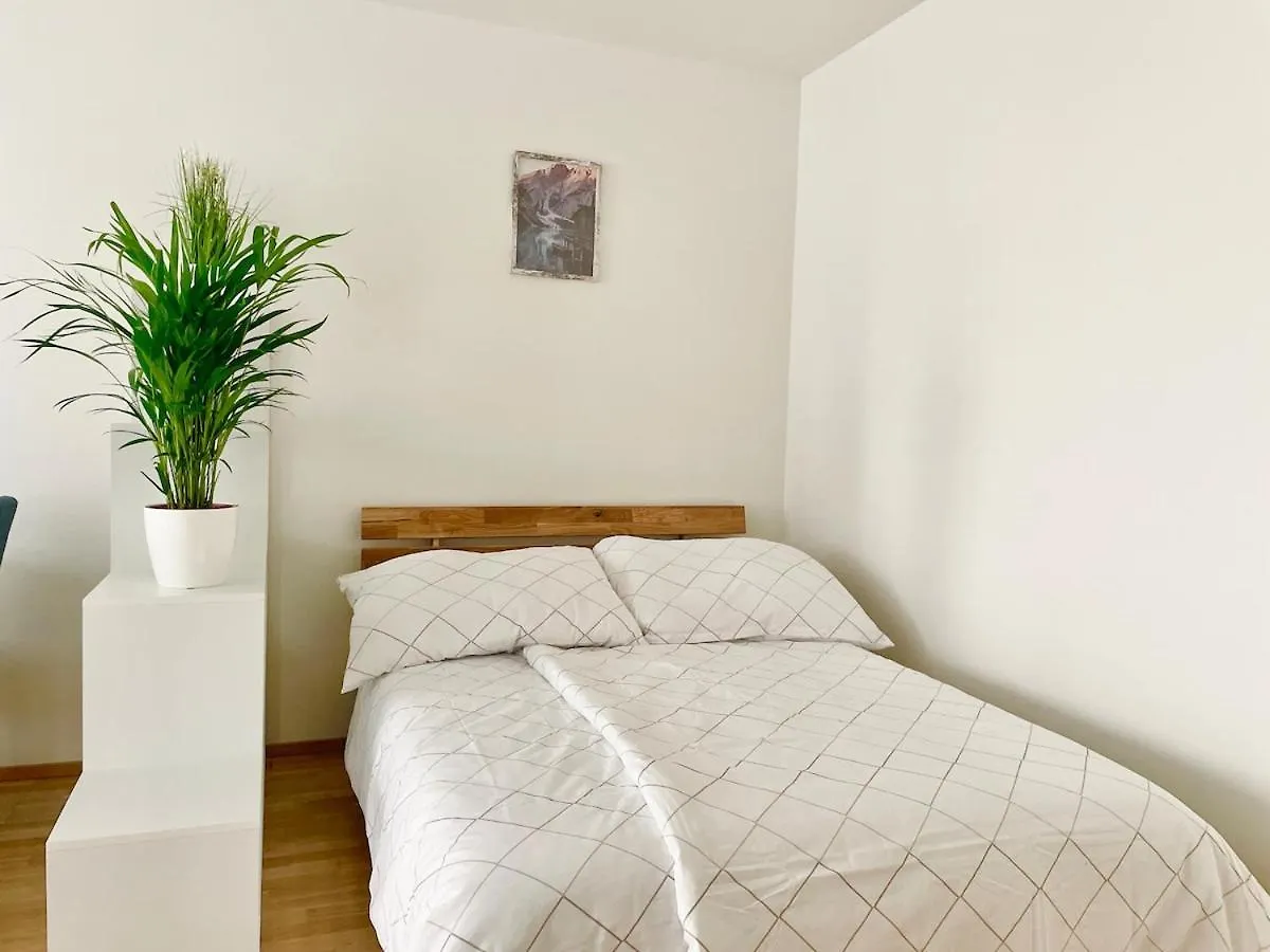 Premium Apartment With Balcony & Free Parking Vienna Austria